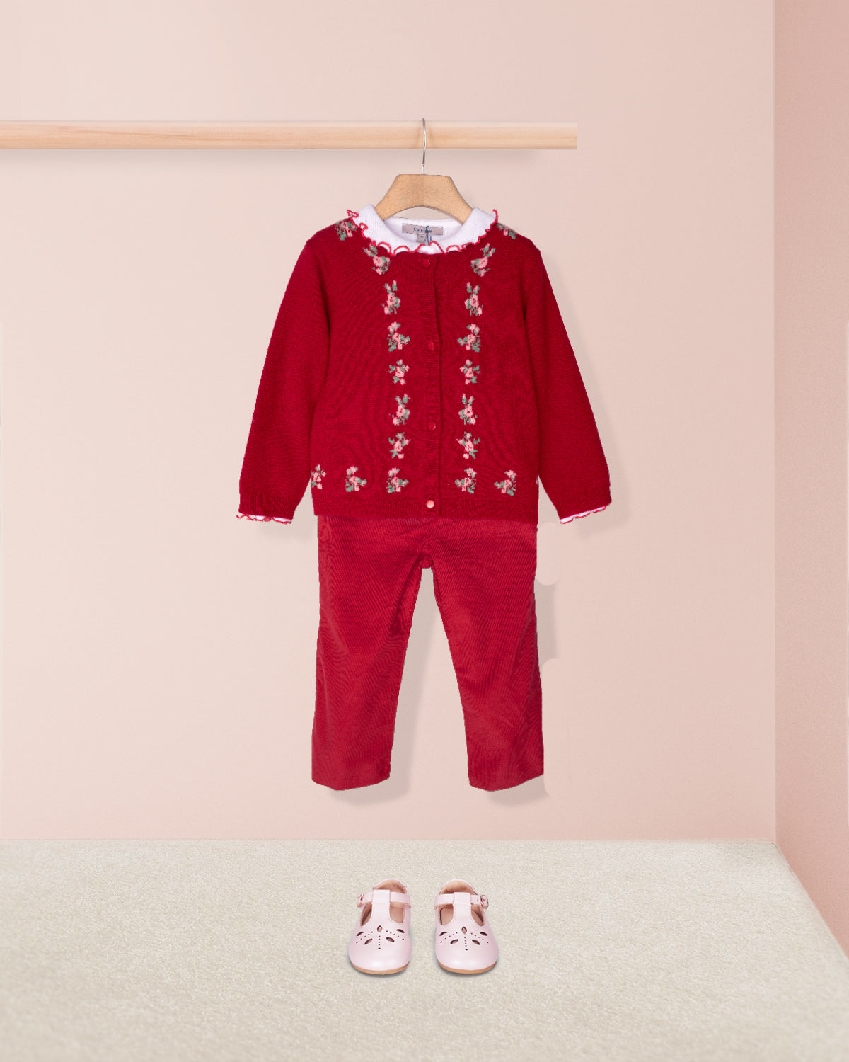 Holly Red Flowers Cashmere Outfit