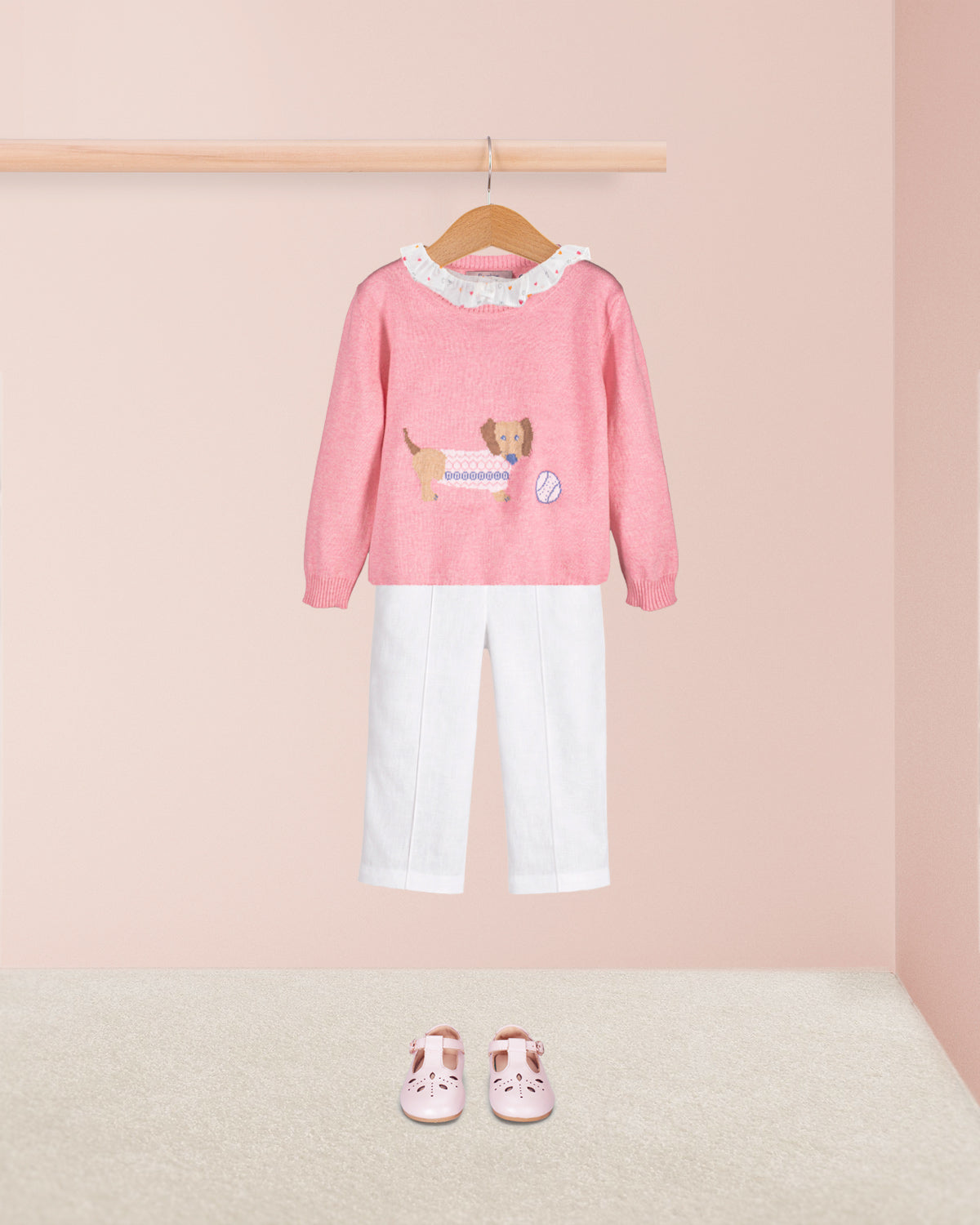Dachshund Ruby White Outfit