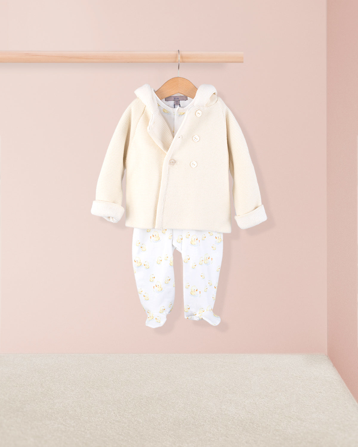 Jackpot Ducks Outfit