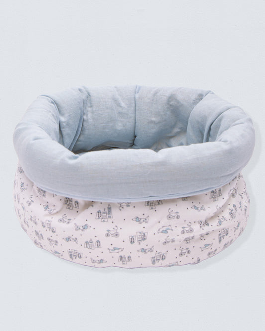Light Blue Mini Doggies Round Basket - Layette