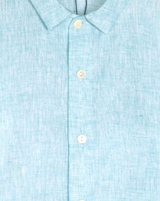 Close-up of Aqua shirt with buttons