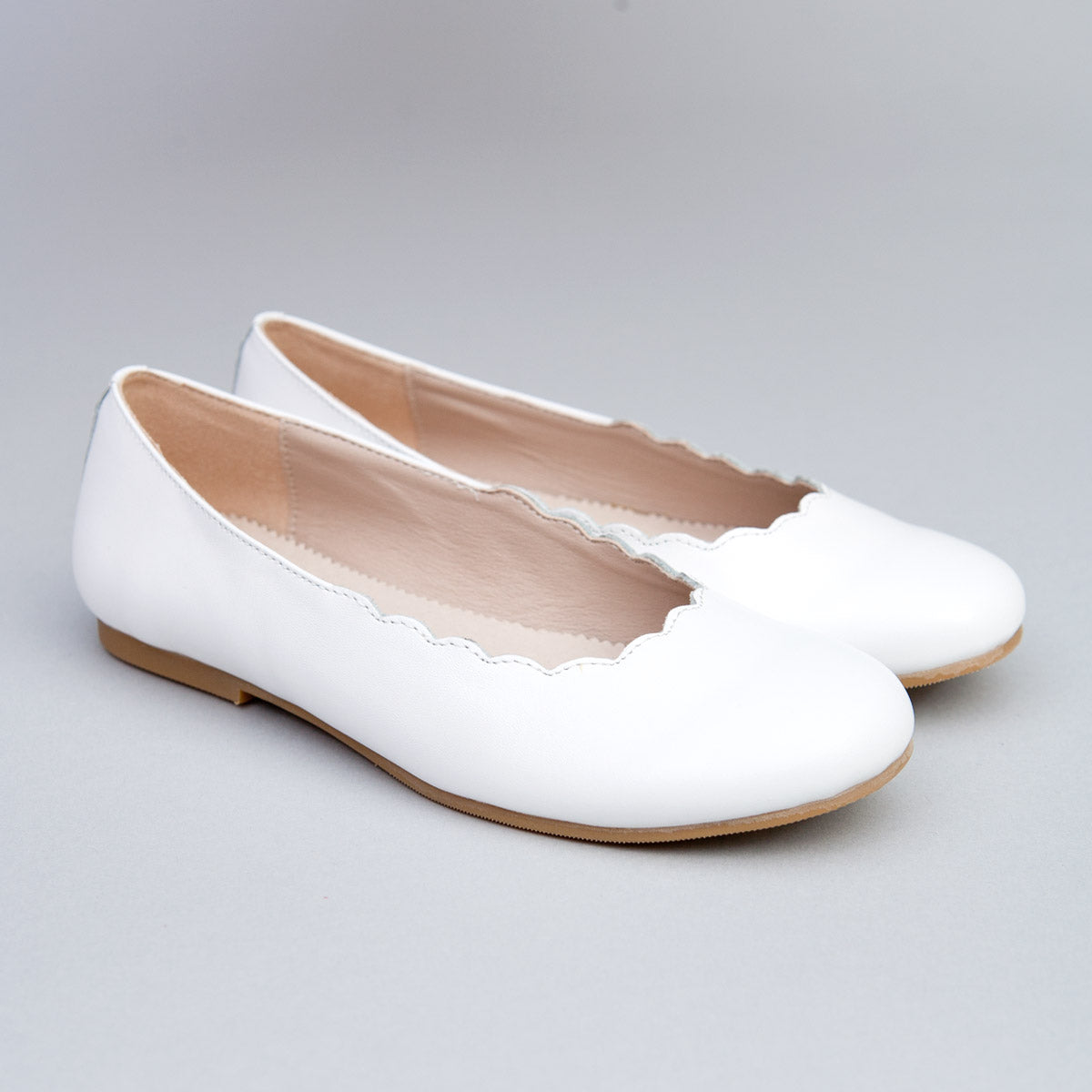 Scarlette White Leather Scalloped Ballerina - Shoe