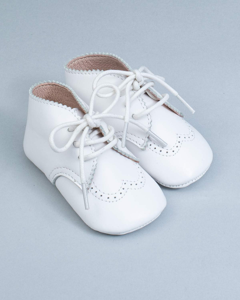 Oliver White Leather Brogue Crib Shoe