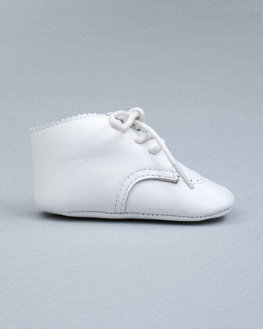 Oliver White Leather Brogue Crib Shoe - Shoe