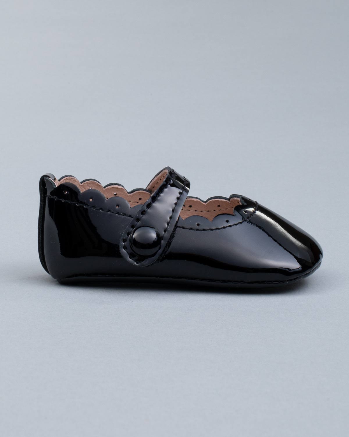 Chloe Scallop Black Patent Leather Baby Crib Shoe