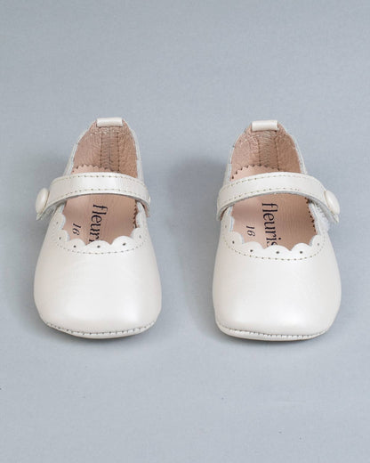 Chloe Scallop Cream Leather Crib Shoe - Shoe