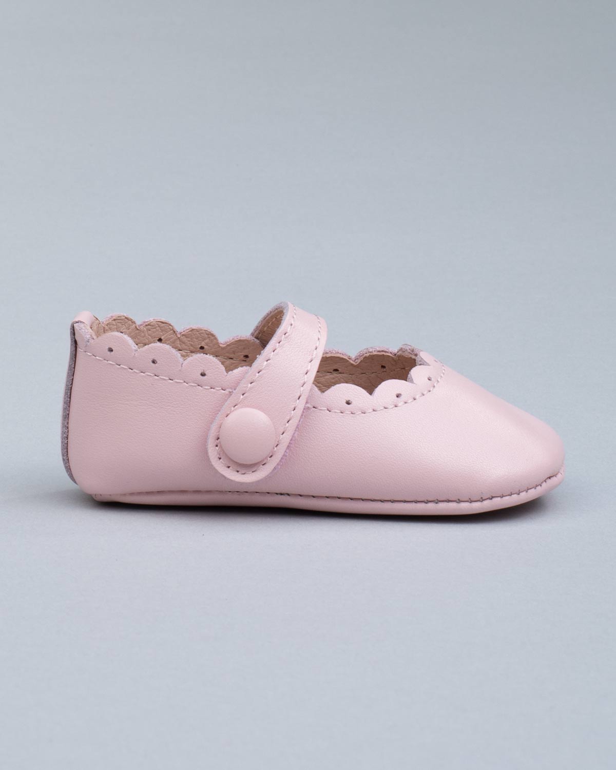 Chloe Scallop Baby Pink Leather Crib Shoe - Shoe