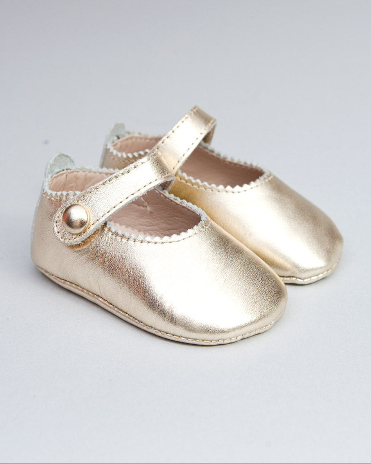 Eloise Gold Leather Crib Shoe - Shoe