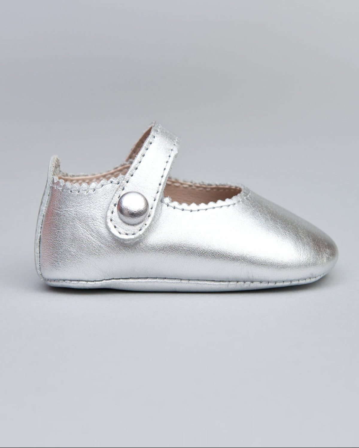 Eloise Silver Leather Crib Shoe - Shoe
