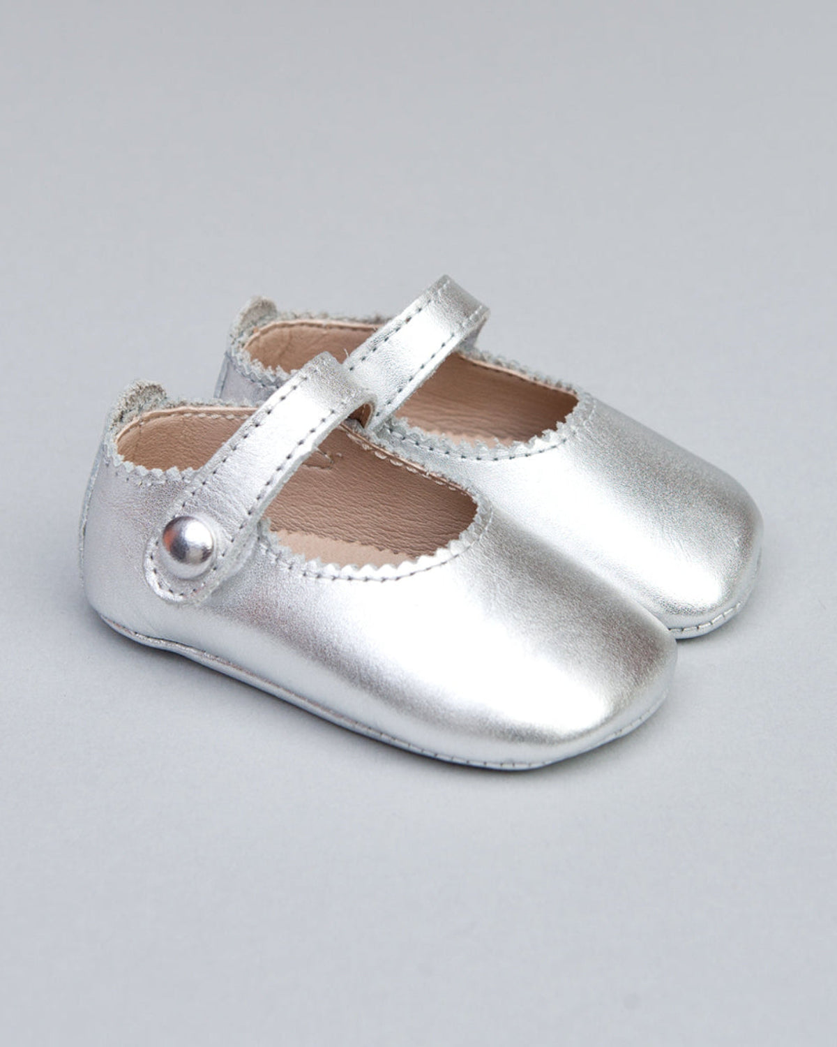 Eloise Silver Leather Crib Shoe - Shoe