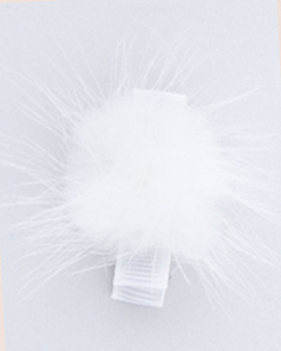 Fur White Puff Alligator Hairclip