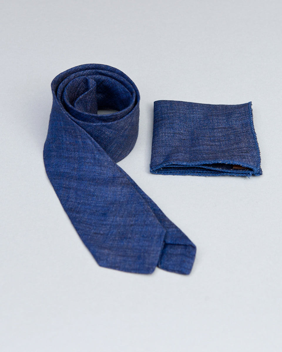 Tie and Pocket Jean Blue Linen