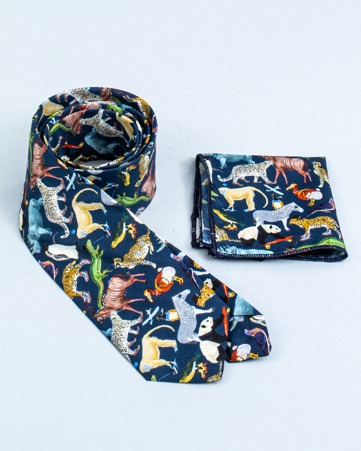 Tie and Pocket Square Liberty Navy Animals - Tie